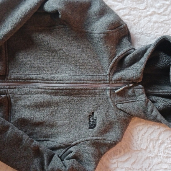 The North Face women's sweater jacket - Picture 3 of 6